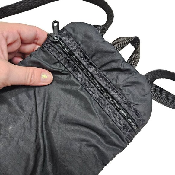 CamelBak‎ Zoid Hydration Pack With Zipper Pocket & Straps Black lightweight - Picture 4 of 8